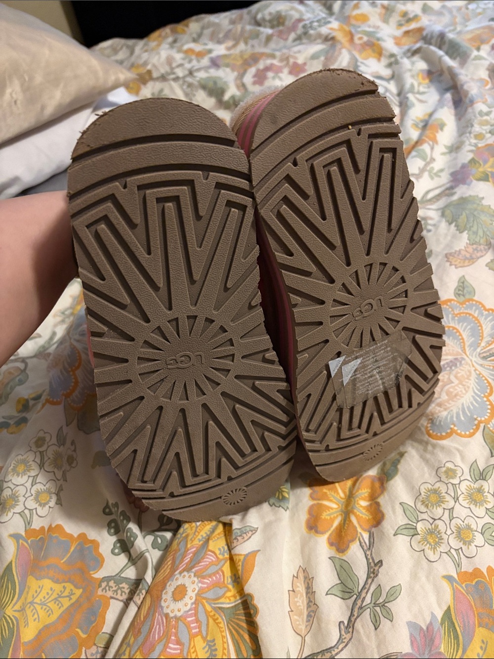 Ugg Sandals - Picture 4 of 4